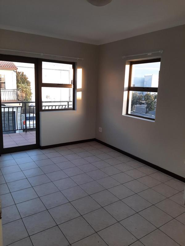 To Let 3 Bedroom Property for Rent in Parklands Western Cape